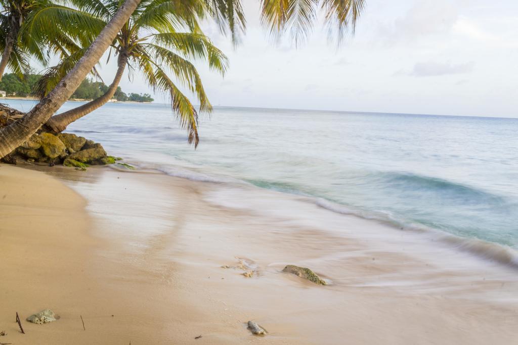 Darrel Cot Beachfront Cottage Saint Peter Exterior foto